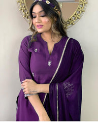 Graceful purple kurta outfit with embroidery and chiffon dupatta