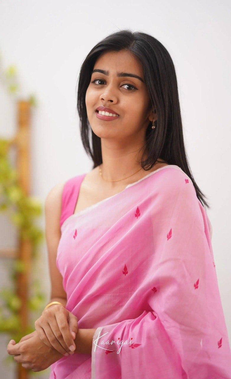 Elegant Soft Lilan Slab Saree with Minimal Weave Detailing