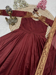 Regal Anarkali Gown with Traditional Zari Border & Dupatta